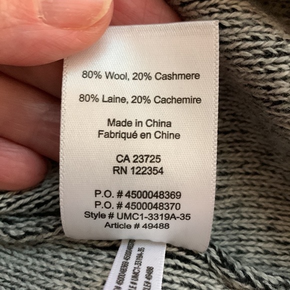 Aritzia Babaton Beckman Cardigan Sweater - Picture 10 of 13